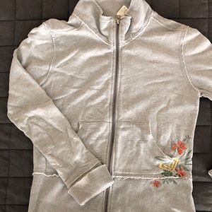 Roxy sweatshirt with raw edge and embroidered trim
